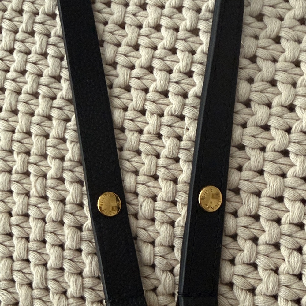 Louis Vuitton Black and Gold Monogram Shoulder Bag - Picture 10 of 12